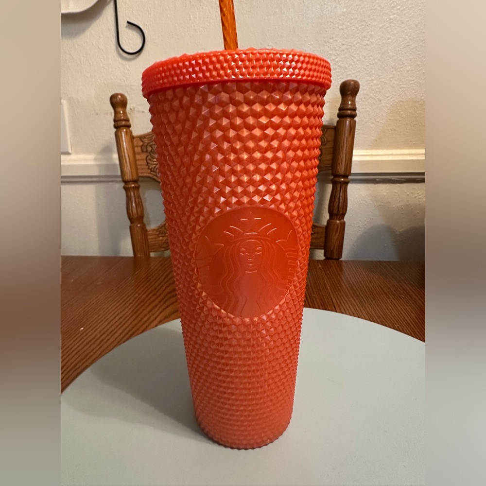 Starbucks studded 24 ounce cold Tumblr